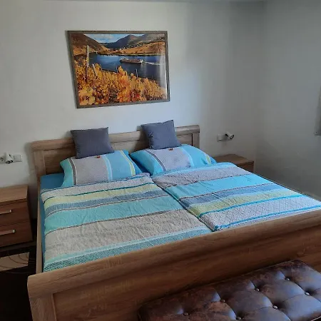 Ferienwohnung Gerhard Lenz Ellenz-Poltersdorf Esterno foto