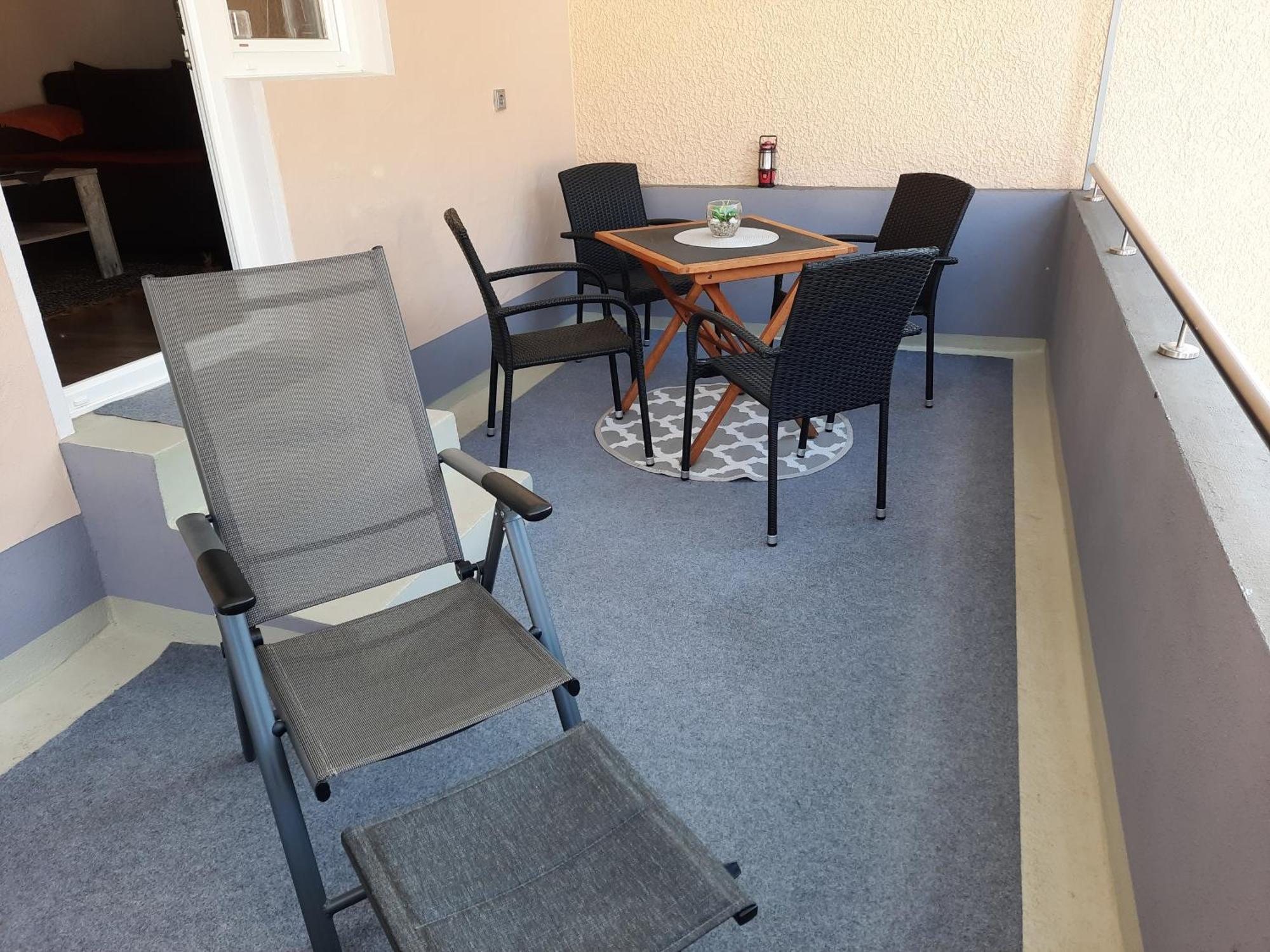 Apartment Ferienweingut Gerhard Lenz Ellenz-Poltersdorf