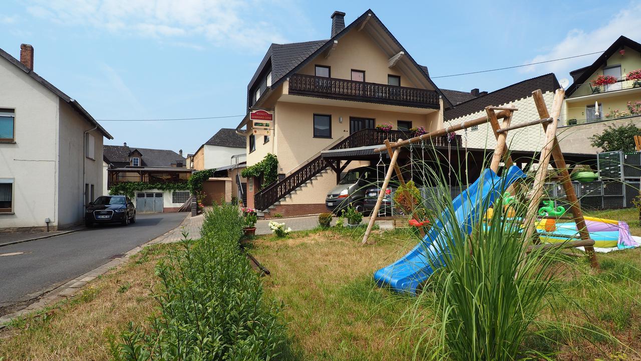 Apartment Ferienweingut Gerhard Lenz *